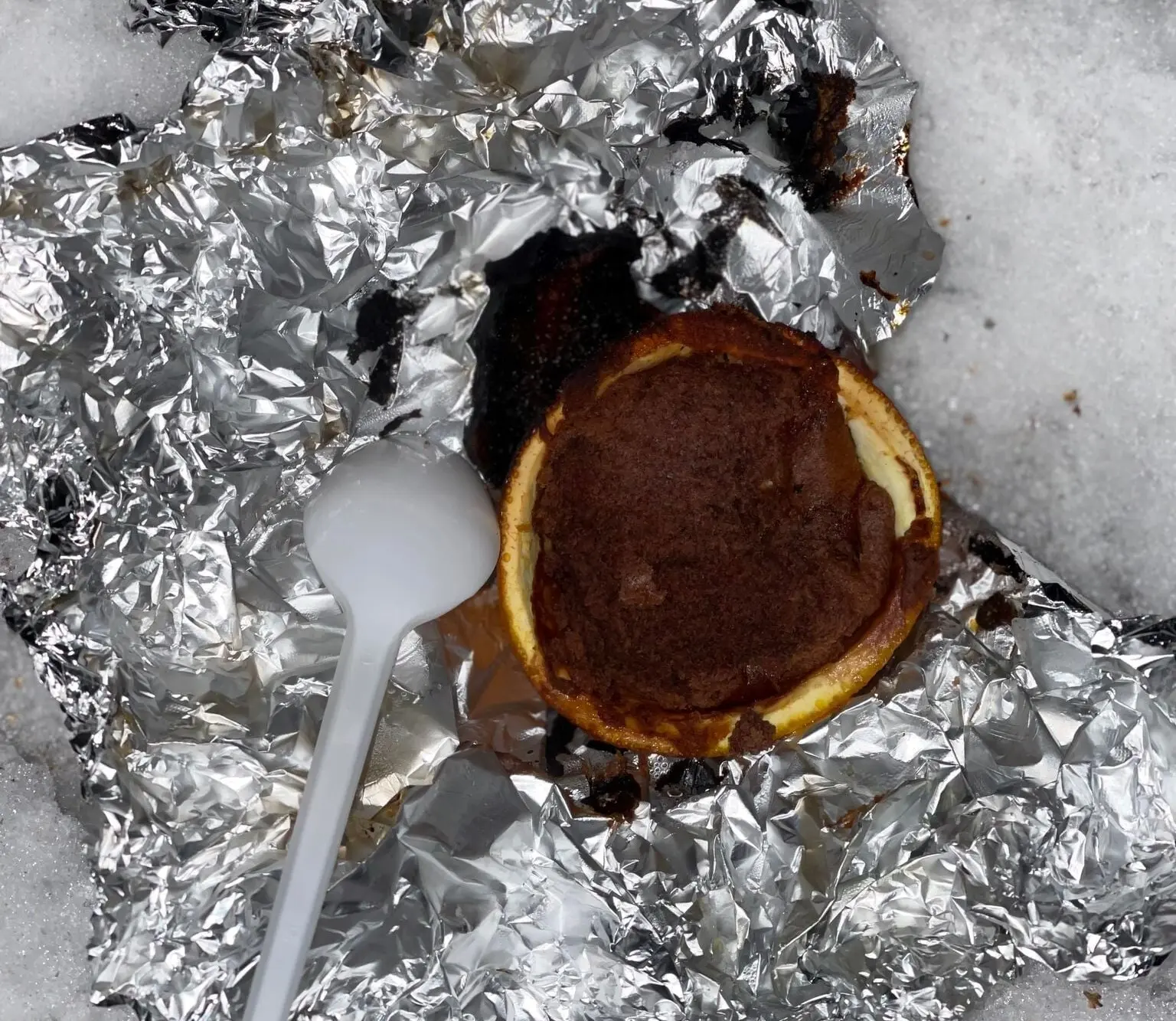Ferdig bakt appelsin med brownie